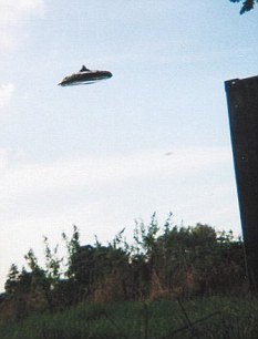 Ӣ�ر�UFO����� ��ȥ50�������ǧ��UFO�¼�